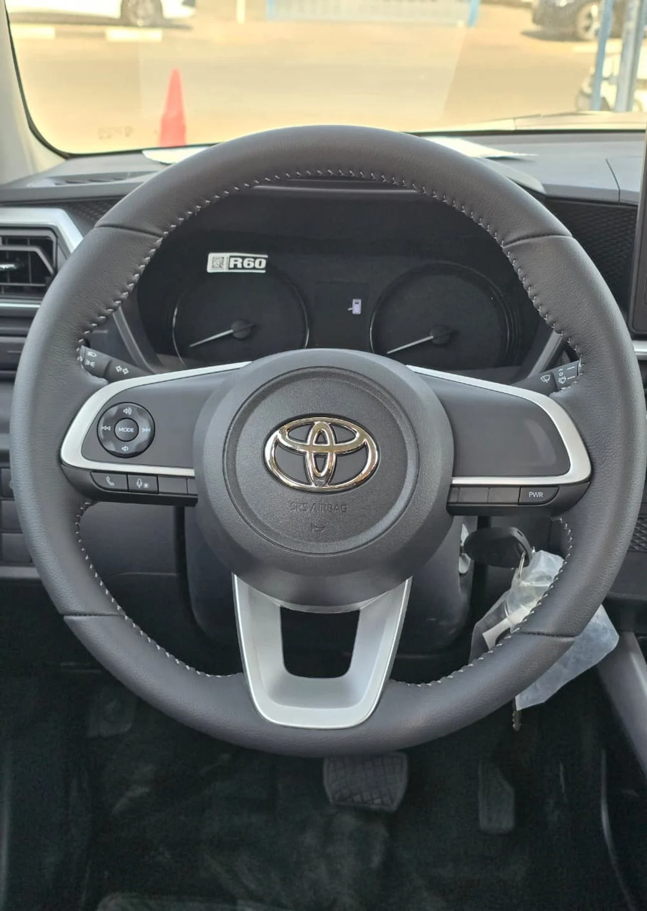 Toyota  2025