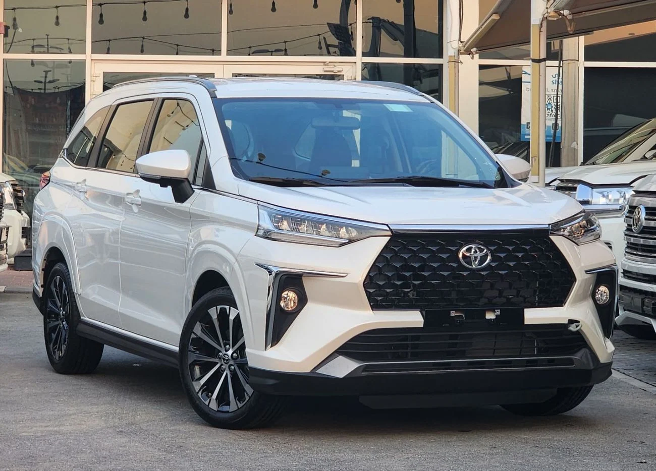 Toyota  2025